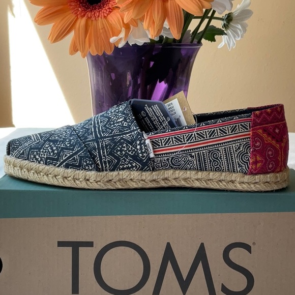 🪷 TOMS HMONG INDIGO FLORAL ROPE ESPADRILLE 🪷 - Picture 14 of 16